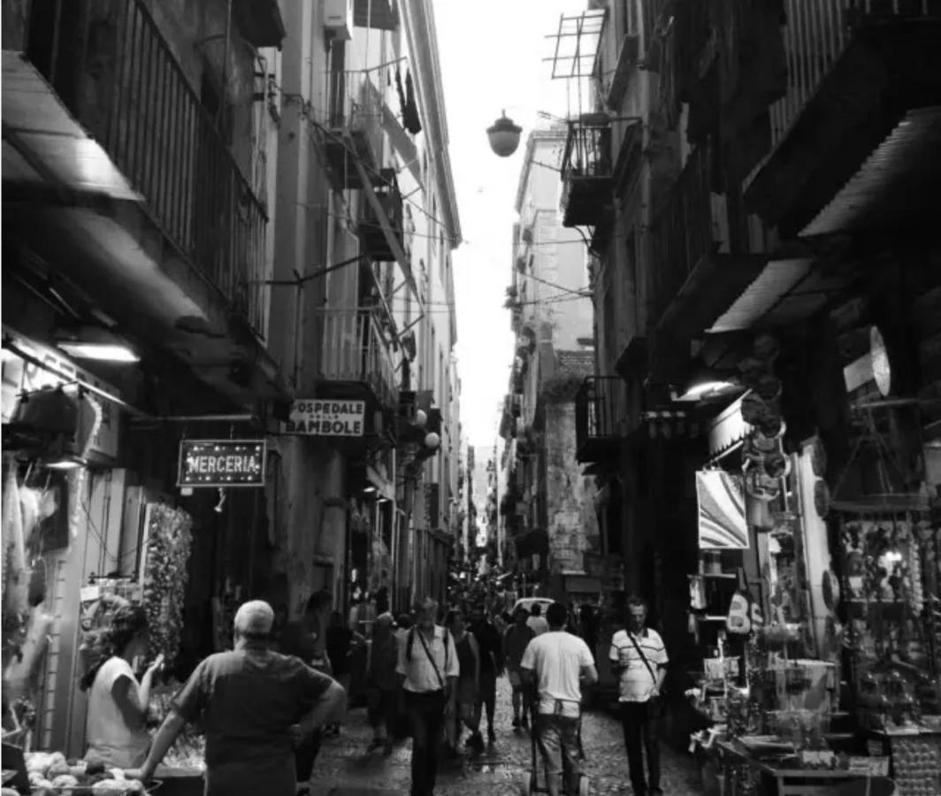 Suite San Gennaro Νάπολη Εξωτερικό φωτογραφία